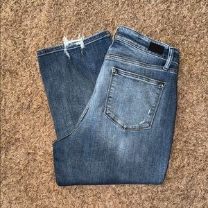 Judy Blue Classic Wide Leg Cropped jeans some distressing 16W like new